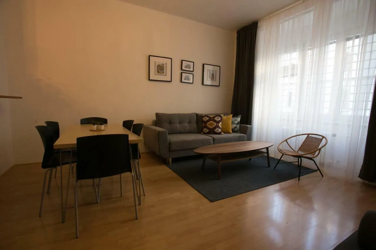 Apartment Gesse Peckova Praha