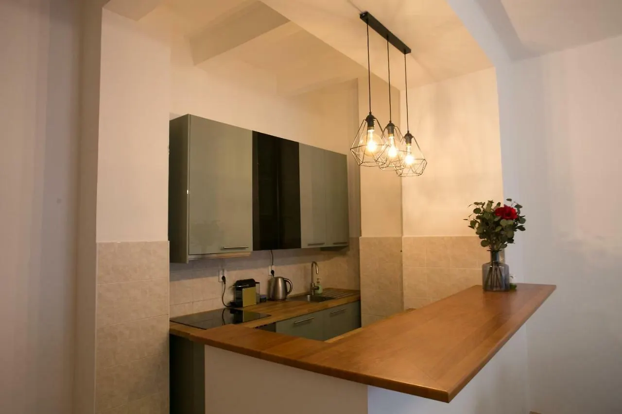 Apartment Gesse Peckova Praha 0*,