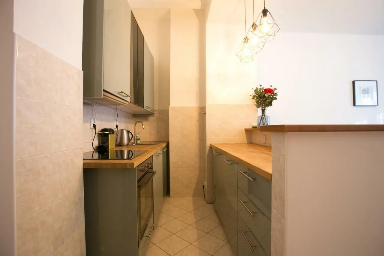 Apartment Gesse Peckova Praha